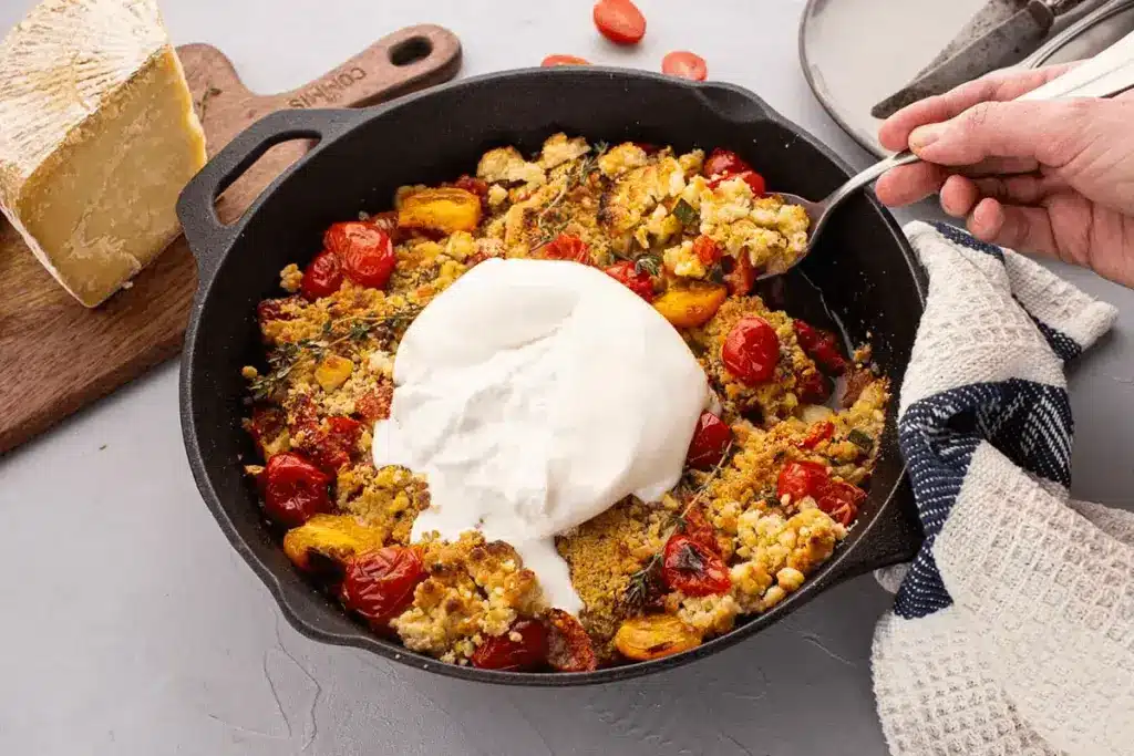 Crumble de Légumes & Burrata Crémeuse – Recette