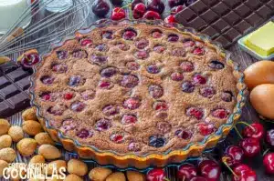 Clafoutis de chocolate y cerezas