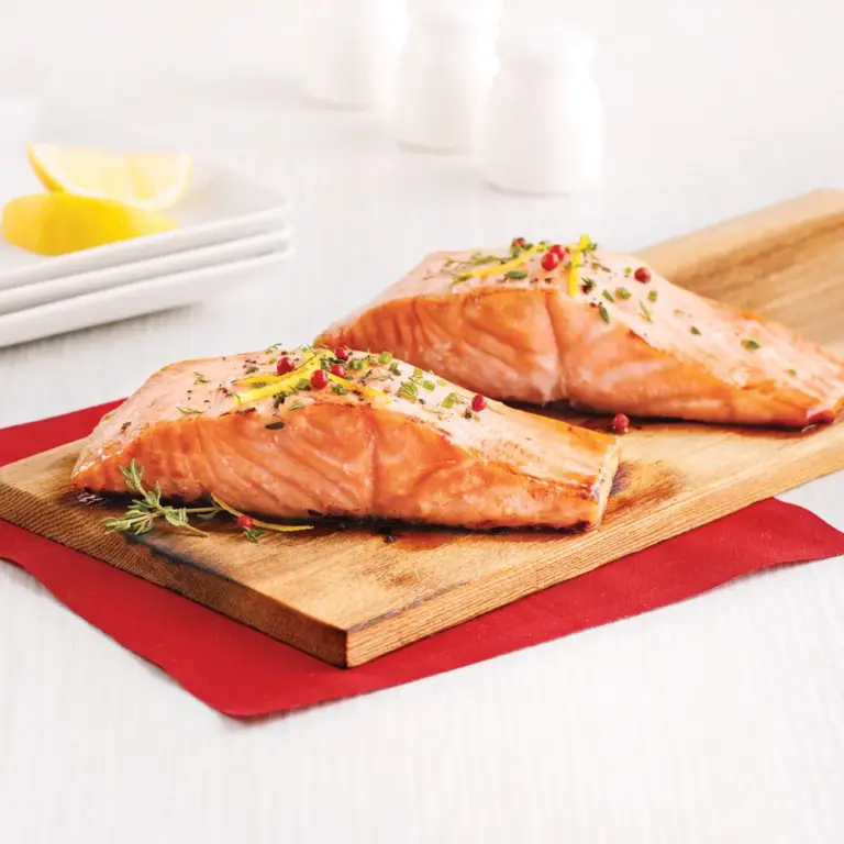 Saumon sur planche de cèdre