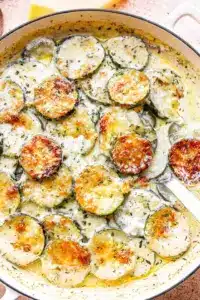 Courgettes au Parmesan crémeuses