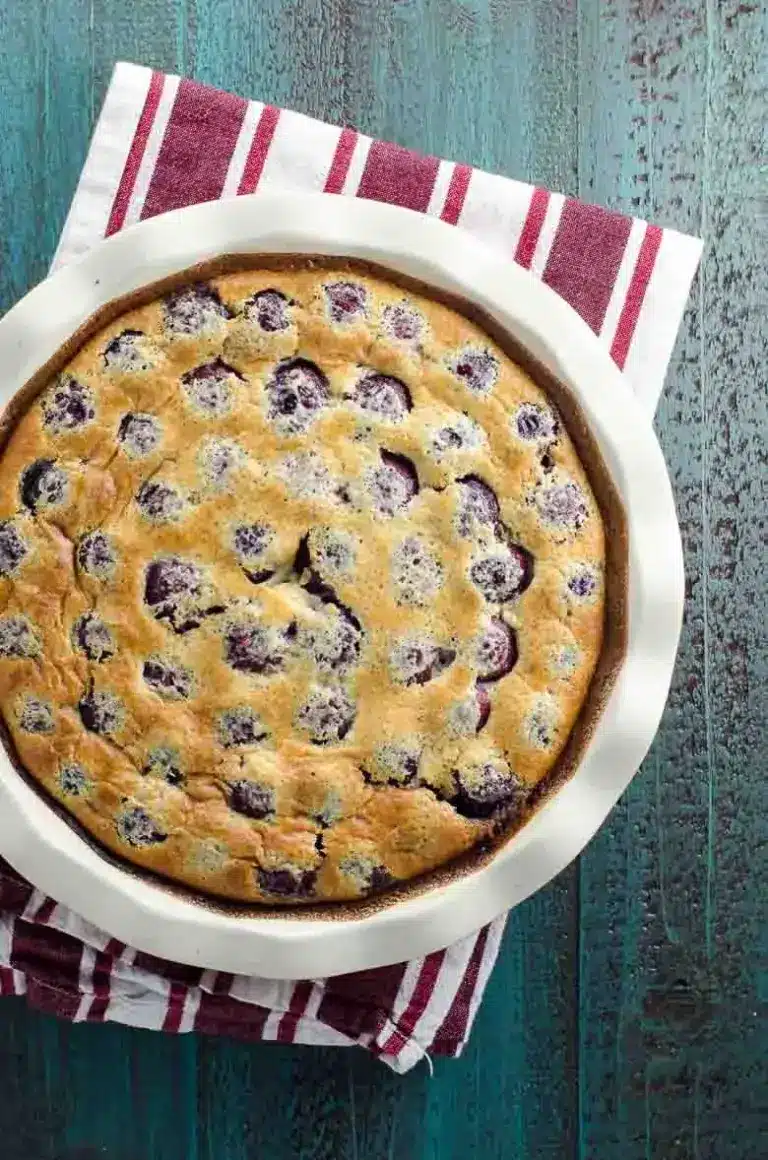 Cherry Clafoutis (Clafoutis aux Cerises)