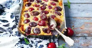 Clafoutis aux cerises traditionnel et simplissime