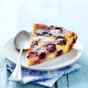 Clafoutis traditionnel aux cerises