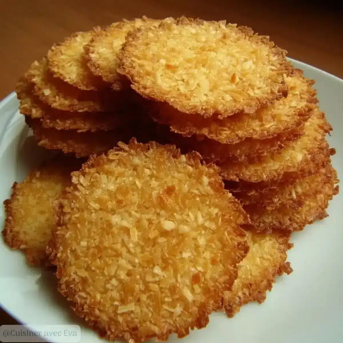 Craquants à la Noix de Coco : Biscuits Croustillants et Gourmands - 2 craquants à la noix de coco