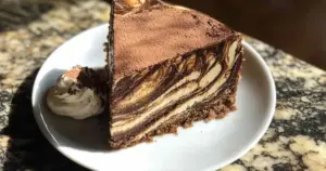 Gâteau Marbré Chocolat Vanille : L’Équilibre Parfait