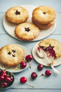Clafoutis traditionnel aux cerises