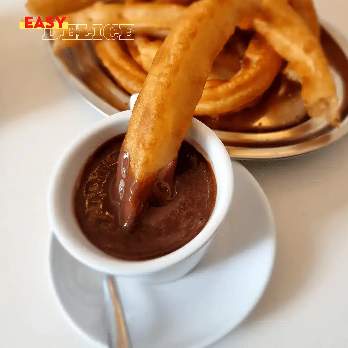 Les Churros de Cyril Lignac : Une Recette Facile et Délicieuse 2 recette churros Cyril Lignac