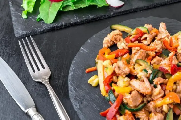 LA RECETTE DU JOUR. Sauté de porc mariné et légumes à la plancha
