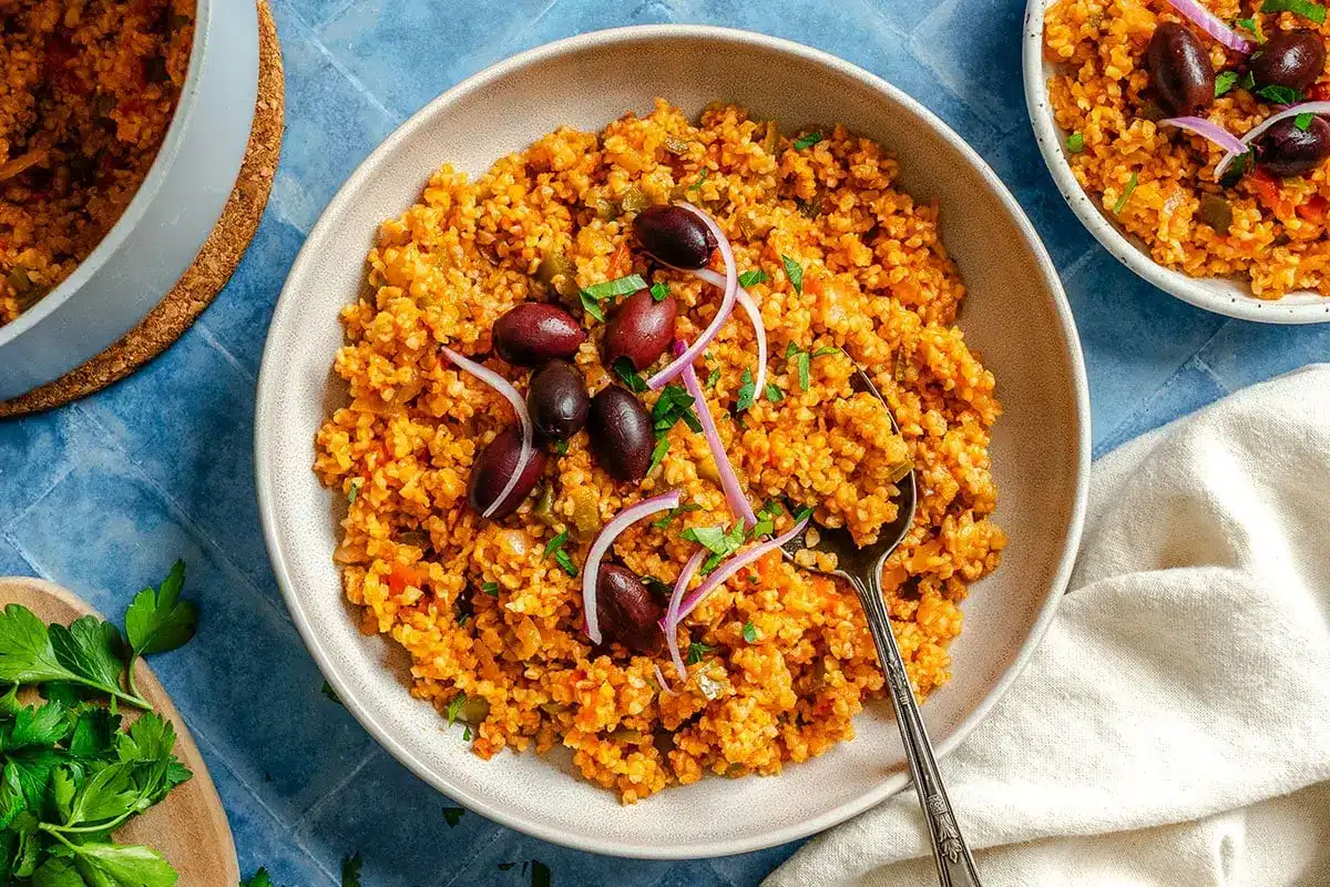 Easy Tomato Bulgur Pilaf Recipe 2 recette pilaf de boulgour