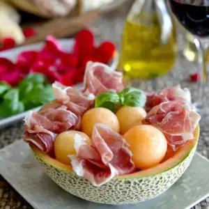 Salade de melon à l’italienne