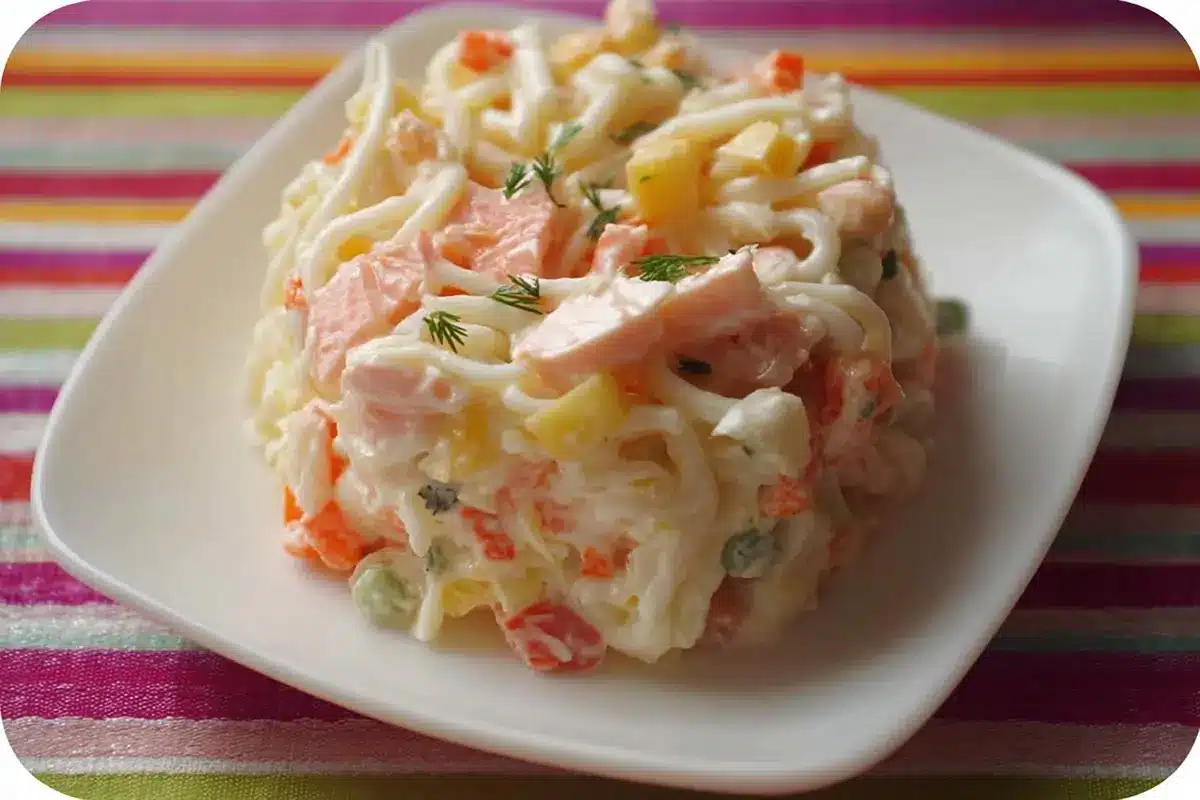 Salade froide Alaska : la recette anti-canicule qui va sauver vos dîners d'été - Recettes de Luxe 2 salade froide Alaska