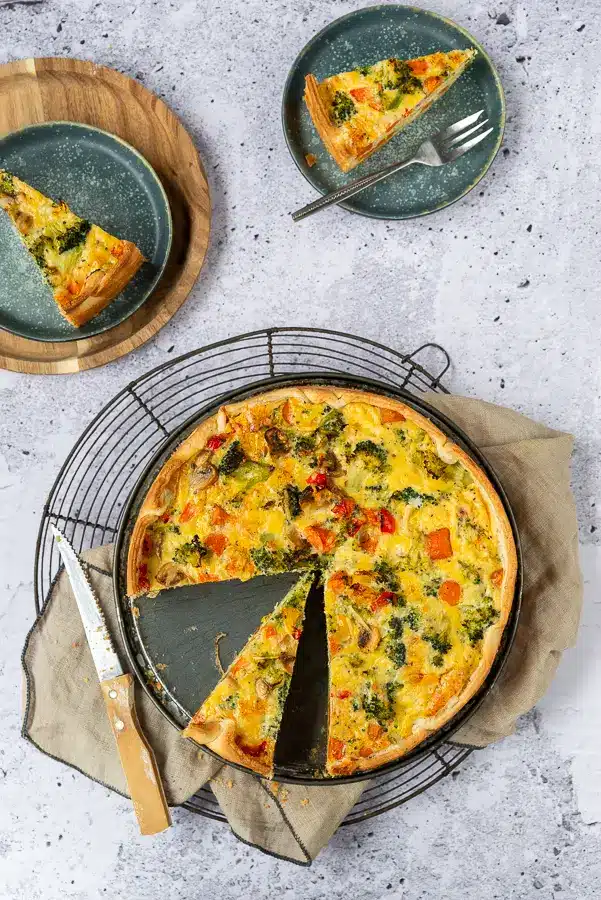 Groentetaart met broccoli en wortel