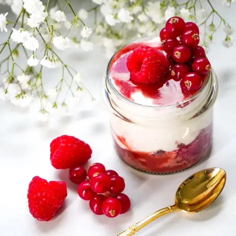 Recette : Tiramisu aux fruits rouges (fraise, framboise)