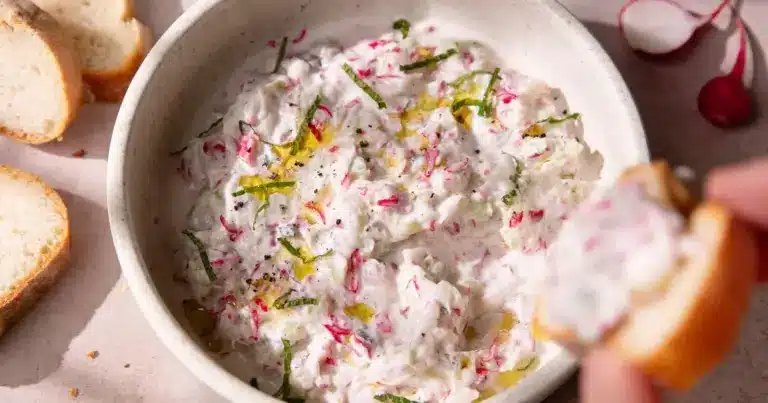Tzatziki Au Radis Rose : La Recette Fraîche, Légère et Pleine de Pep’s pour l’été | hellonélo